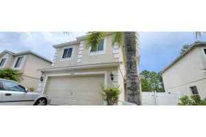 2002 STONE ABBEY BLVD, ORLANDO, FL 32828 Sold 09/19/22