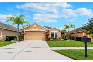 15643 CARINA DR, ORLANDO, FL 32828 Sold 09/27/22