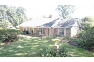 2721 CHARLESTON PL, DELAND, FL 32720 Sold 02/23/23