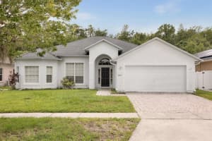 2526 VOLTA CIR, KISSIMMEE, FL 34746 Sold 01/13/23