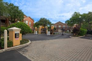 19935 VILLA ISLE DR #3, ORLANDO, FL 32821 Sold 11/28/22