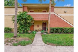 642 KENWICK CIR #104, CASSELBERRY, FL 32707 Sold 10/05/22