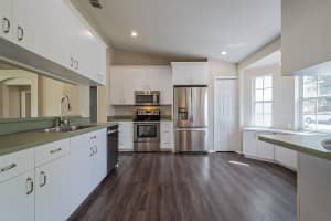 8398 SPLIT CREEK CIR, LAKELAND, FL 33809 Sold 04/28/23