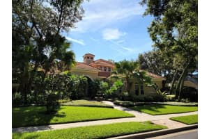 1224 E LAKE COLONY DR, MAITLAND, FL 32751 Sold 11/25/22