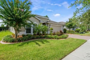 1423 CHELSEA MANOR CIR, DELAND, FL 32724 Sold 10/07/22