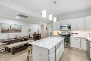 1915 BINNACLE ST, KISSIMMEE, FL 34744 Sold 11/14/22