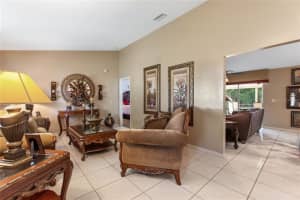 10113 WINDING CREEK LN, ORLANDO, FL 32825 Sold 03/31/23