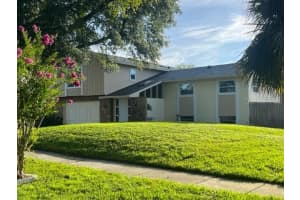 8167 BLUESTAR CIR, ORLANDO, FL 32819 Sold 11/18/22