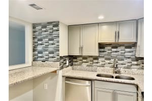 904 LAKE DESTINY RD #A, ALTAMONTE SPRINGS, FL 32714 Sold 01/10/23