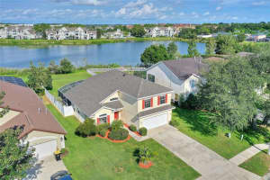 642 PINEWOOD DR, DAVENPORT, FL 33896 Sold 10/28/22