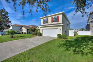 642 PINEWOOD DR, DAVENPORT, FL 33896 Sold 10/28/22