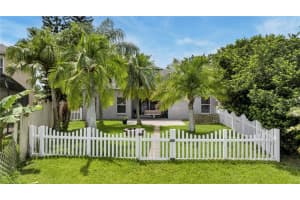 4888 WATERSIDE POINTE CIR, ORLANDO, FL 32829 Sold 02/23/23