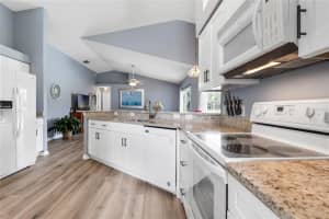 10915 FAIRHAVEN WAY, ORLANDO, FL 32825 Sold 09/27/22