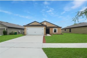 2323 BEXLEY DR, TAVARES, FL 32778 Sold 01/11/23