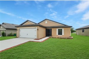 2323 BEXLEY DR, TAVARES, FL 32778 Sold 01/11/23