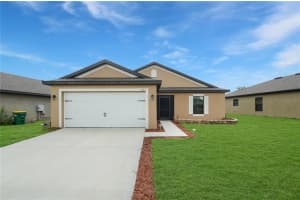 2323 BEXLEY DR, TAVARES, FL 32778 Sold 01/11/23