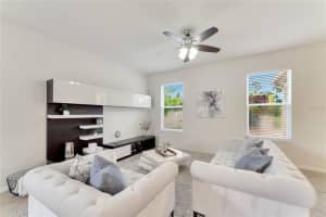5233 DOVE TREE ST, ORLANDO, FL 32811 Sold 10/27/22