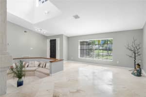 2204 FAIRGLENN WAY, WINTER PARK, FL 32792 Sold 10/03/22