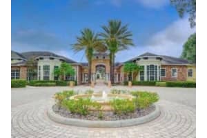 10101 COURTNEY PALMS BLVD #104, TAMPA, FL 33619 Sold 12/22/22