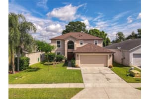 122 CARMEL BAY DR, SANFORD, FL 32771 Sold 12/15/22