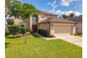 122 CARMEL BAY DR, SANFORD, FL 32771 Sold 12/15/22
