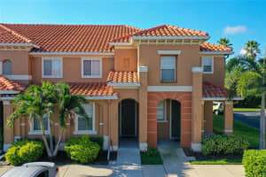 5236 PARADISE CAY CIR, KISSIMMEE, FL 34746 Sold 10/20/22