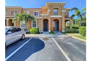 5236 PARADISE CAY CIR, KISSIMMEE, FL 34746 Sold 10/20/22