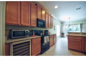 5132 LEGACY OAKS DR, ORLANDO, FL 32839 Sold 10/11/22
