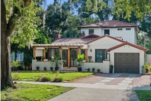 1517 S MILLS AVE, ORLANDO, FL 32806 Sold 11/15/22