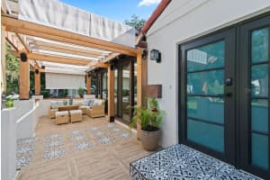 1517 S MILLS AVE, ORLANDO, FL 32806 Sold 11/15/22