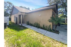 1737 CIRCE LAKE CT, ORLANDO, FL 32826 Sold 03/27/23