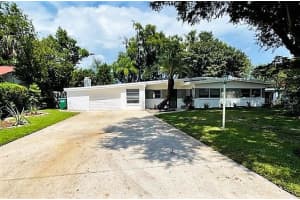 220 BLOSSOM LN, WINTER PARK, FL 32789 Sold 11/21/22