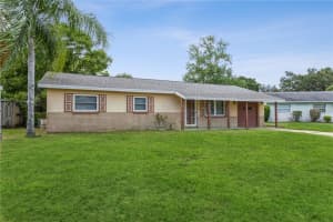 1423 GAYLE RIDGE DR, APOPKA, FL 32703 Sold 10/07/22