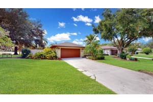 17 ABBEY CT, HAINES CITY, FL 33844 Sold 10/11/22