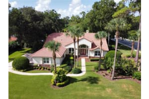 5002 SHORELINE CIR, SANFORD, FL 32771 Sold 12/30/22