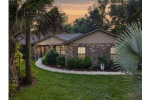 908 BRENTWOOD DR, APOPKA, FL 32712 Sold 11/09/22