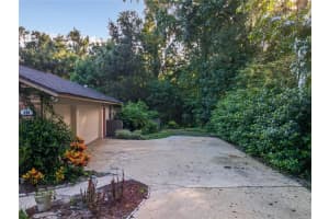908 BRENTWOOD DR, APOPKA, FL 32712 Sold 11/09/22