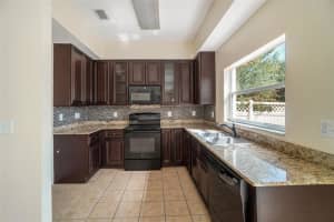 2302 ROANOKE SPRINGS DR, RUSKIN, FL 33570 Sold 09/07/23