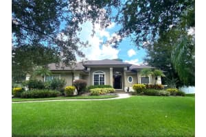 7918 COURTLEIGH DR, ORLANDO, FL 32835 Sold 10/25/22