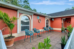 2460 OAK MILL DR, KISSIMMEE, FL 34744 Sold 10/21/22