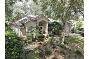 916 RIDGESIDE CT, APOPKA, FL 32712 Sold 10/17/22