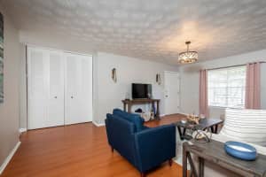5335 HANSEL AVE #C-8, EDGEWOOD, FL 32809 Sold 10/06/22