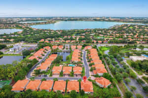8914 DELLA SCALA CIR, ORLANDO, FL 32836 Sold 10/25/22