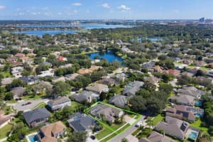 8637 DOVER OAKS CT, ORLANDO, FL 32836 Sold 10/19/22