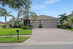4835 LAKE MILLY DR, ORLANDO, FL 32839 Sold 10/06/22