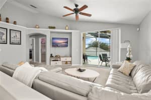 235 ELDERBERRY DR, DAVENPORT, FL 33897 Sold 11/14/22