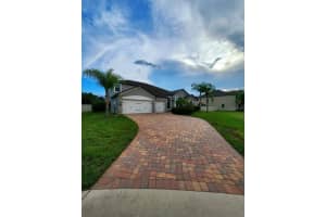 17106 GUILFORD CT, ORLANDO, FL 32820 Sold 02/10/23