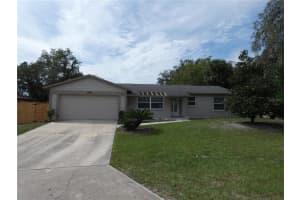 327 HIDDEN LAKE DR, SANFORD, FL 32773 Sold 09/26/22