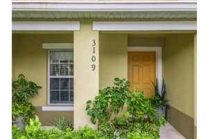 3109 SEAVIEW CASTLE DR, KISSIMMEE, FL 34746 Sold 11/25/22