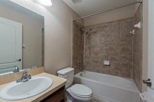 2012 LAKERIDGE DR, WINTER HAVEN, FL 33881 Sold 05/17/23